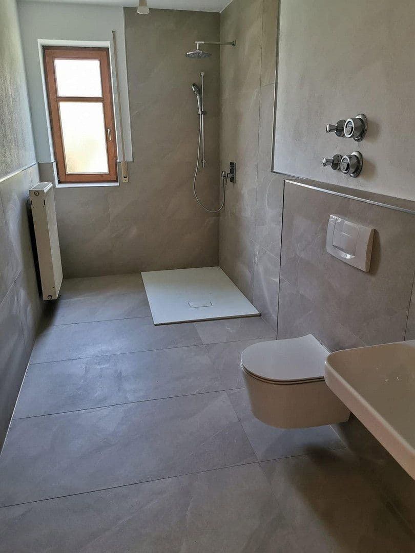 Prenájom bytu 3-izbový 90 m², Dietmannsried, Bavorsko Prenájom bytu 3-izbový 90 m², Dietmannsried, Bavorsko