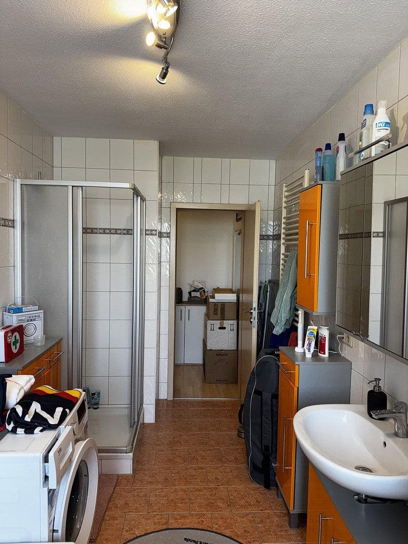 Prenájom bytu 2-izbový 58 m², Prüssingstraße 17, Jena, Durínsko Prenájom bytu 2-izbový 58 m², Prüssingstraße 17, Jena, Durínsko