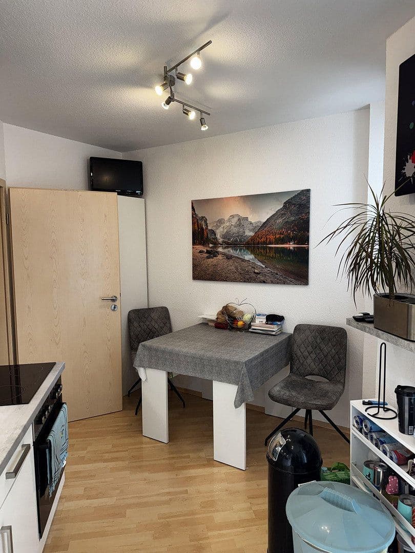 Prenájom bytu 2-izbový 58 m², Prüssingstraße 17, Jena, Durínsko Prenájom bytu 2-izbový 58 m², Prüssingstraße 17, Jena, Durínsko