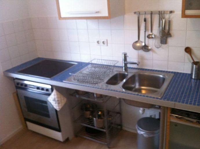 Prenájom bytu 2-izbový 79 m², Bismarckstrasse, Köln, Severné Porýnie - Westfálsko Prenájom bytu 2-izbový 79 m², Bismarckstrasse, Köln, Severné Porýnie - Westfálsko
