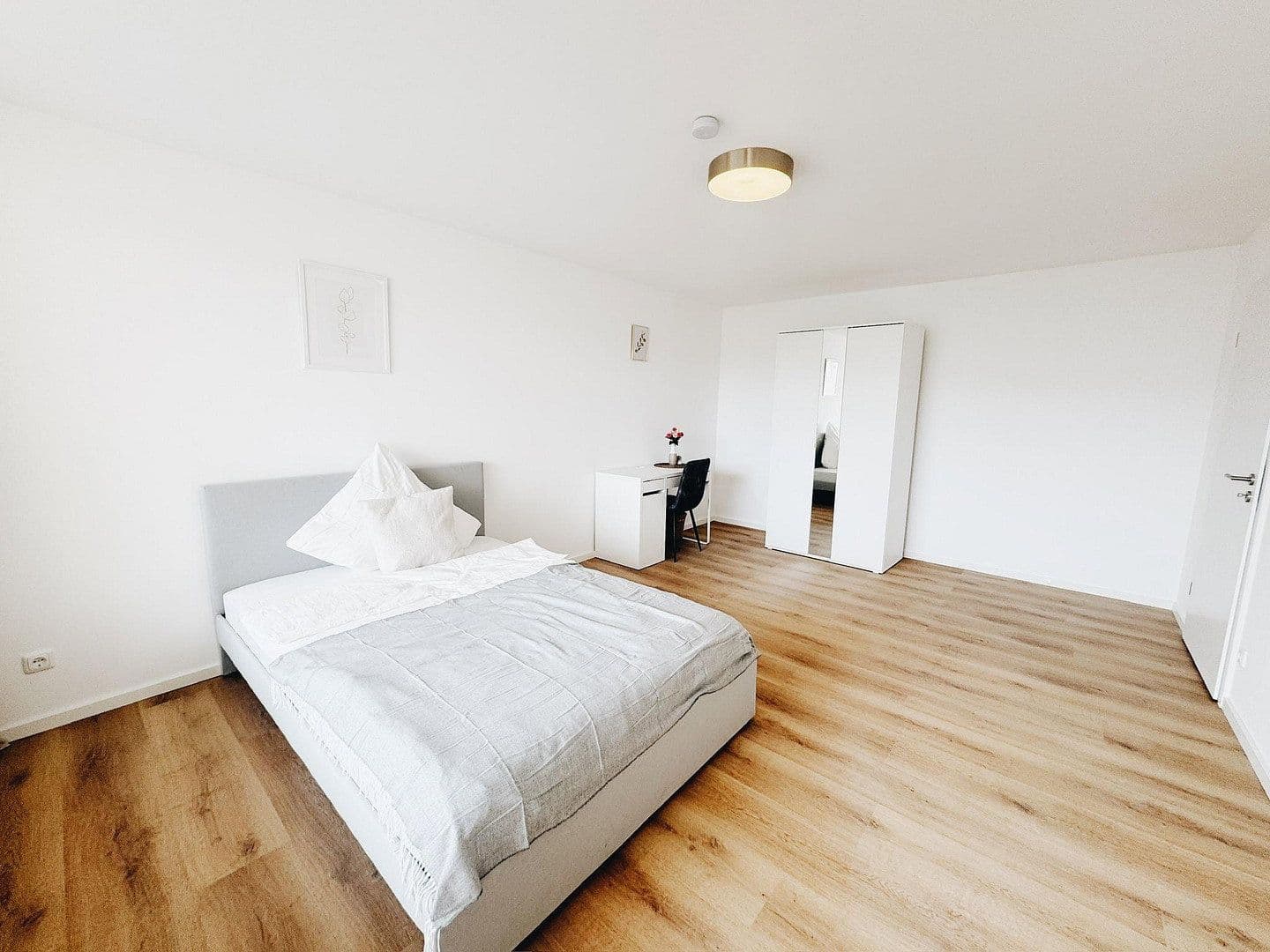 Prenájom bytu 77 m², Stemplingeranger 11, München, Bavorsko Prenájom bytu 77 m², Stemplingeranger 11, München, Bavorsko