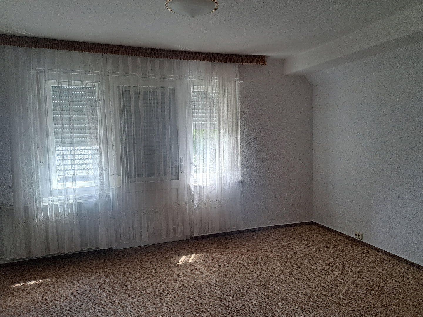 Predaj domu 103 m², pozemek 1.650 m², Spremberg, Brandenbursko Predaj domu 103 m², pozemek 1.650 m², Spremberg, Brandenbursko