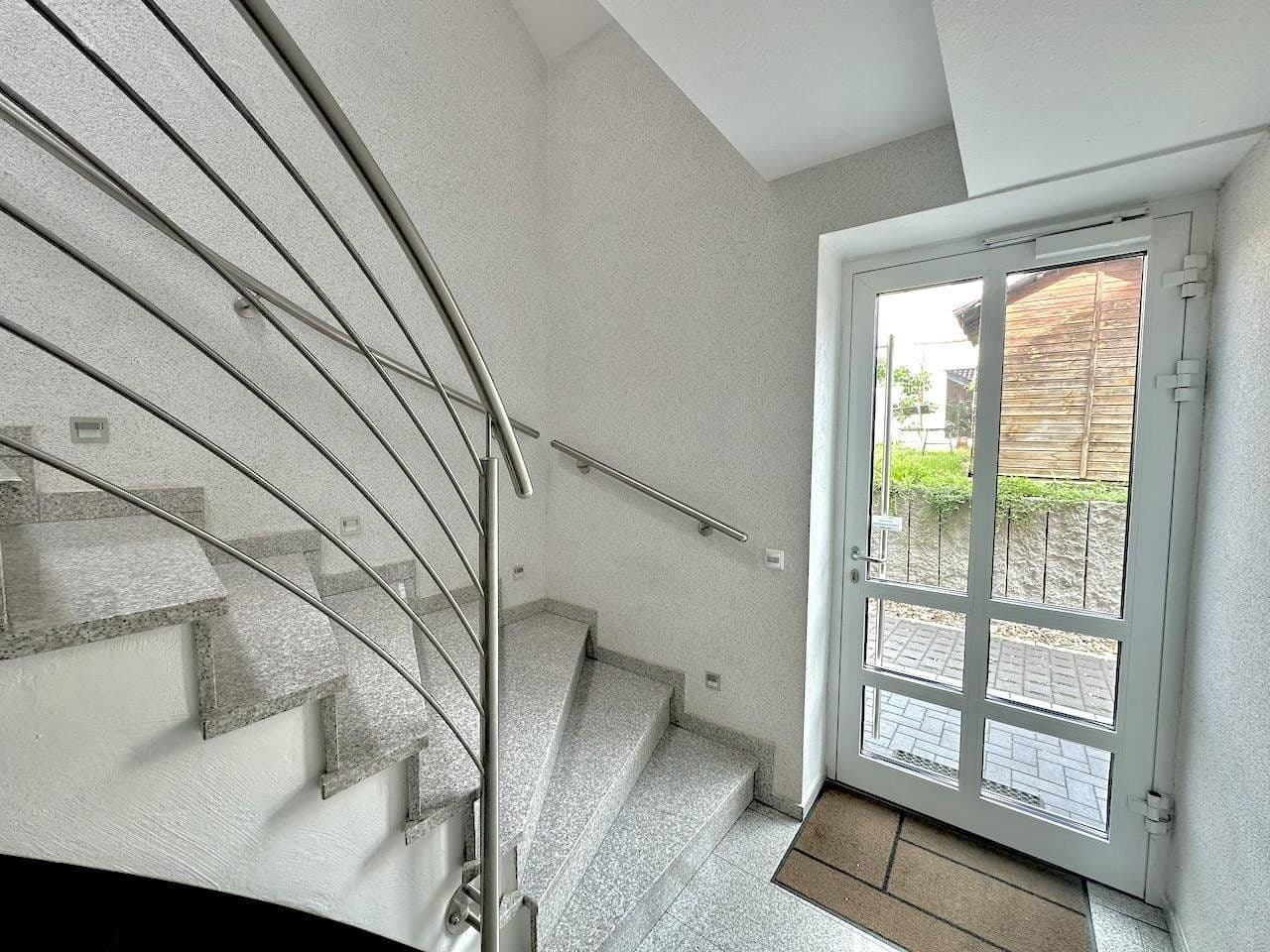Prenájom bytu 3-izbový 110 m², Elisabeth-Flöge-Str. 2, Sarstedt, Dolné Sasko Prenájom bytu 3-izbový 110 m², Elisabeth-Flöge-Str. 2, Sarstedt, Dolné Sasko
