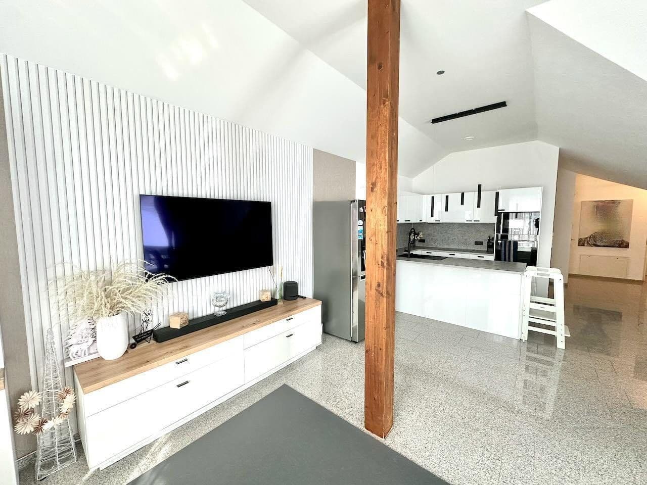 Prenájom bytu 3-izbový 110 m², Elisabeth-Flöge-Str. 2, Sarstedt, Dolné Sasko Prenájom bytu 3-izbový 110 m², Elisabeth-Flöge-Str. 2, Sarstedt, Dolné Sasko