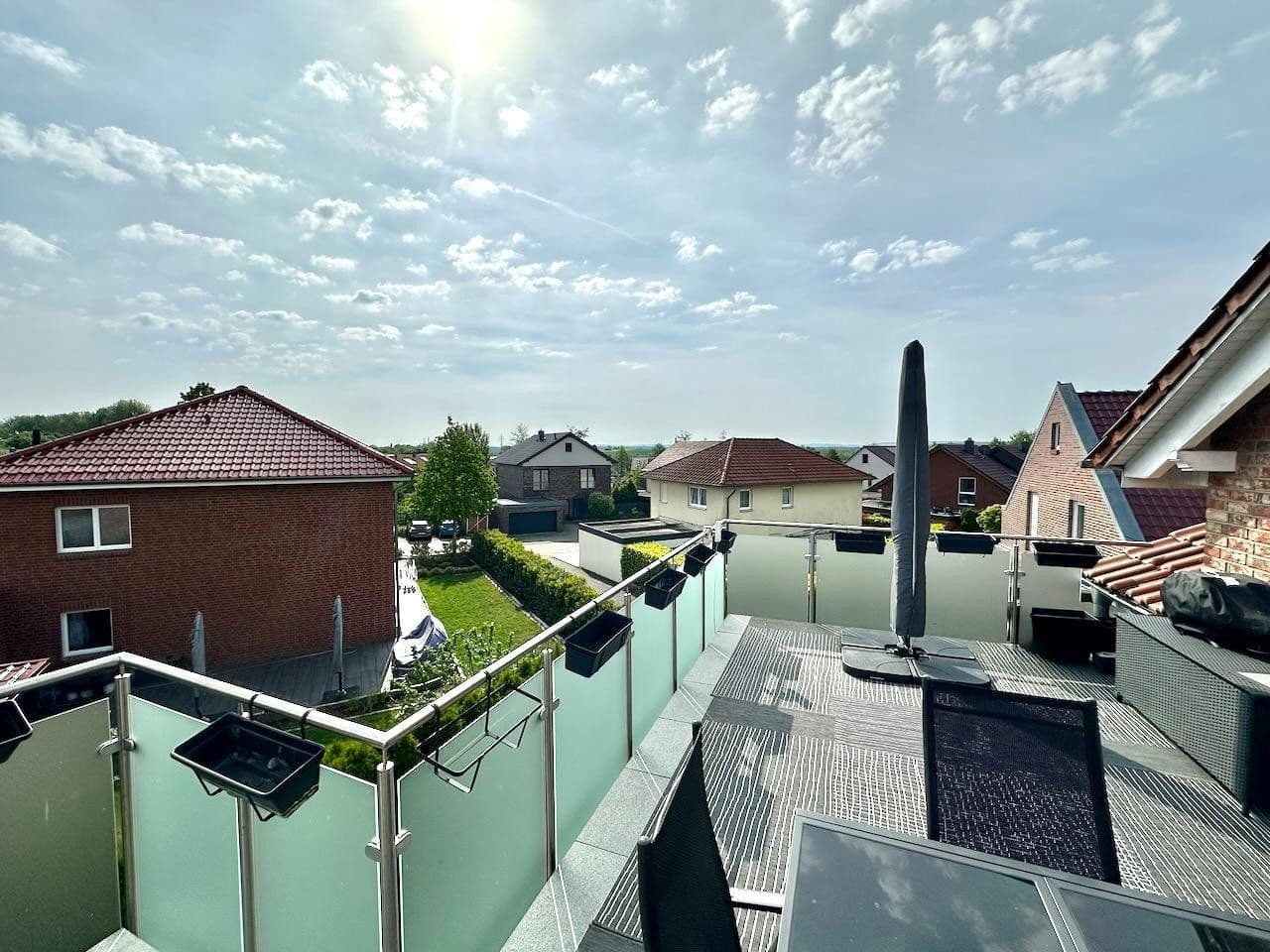 Prenájom bytu 3-izbový 110 m², Elisabeth-Flöge-Str. 2, Sarstedt, Dolné Sasko Prenájom bytu 3-izbový 110 m², Elisabeth-Flöge-Str. 2, Sarstedt, Dolné Sasko