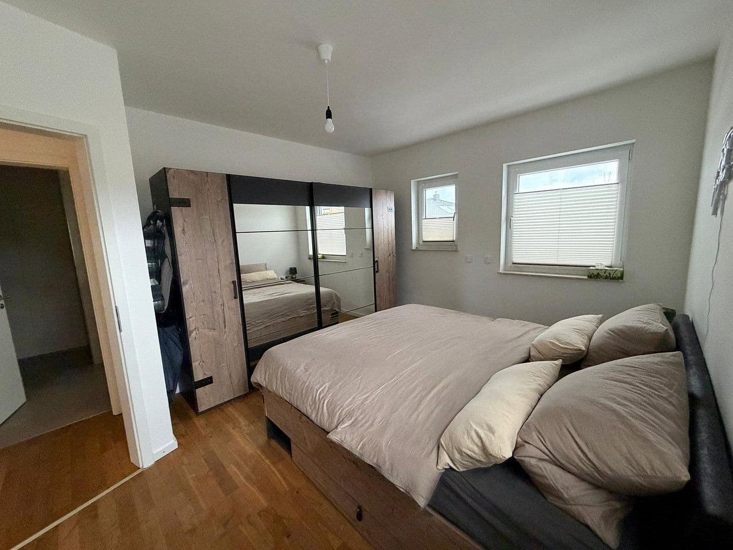 Prenájom domu 151 m², pozemek 500 m², Berlin, Berlín Prenájom domu 151 m², pozemek 500 m², Berlin, Berlín