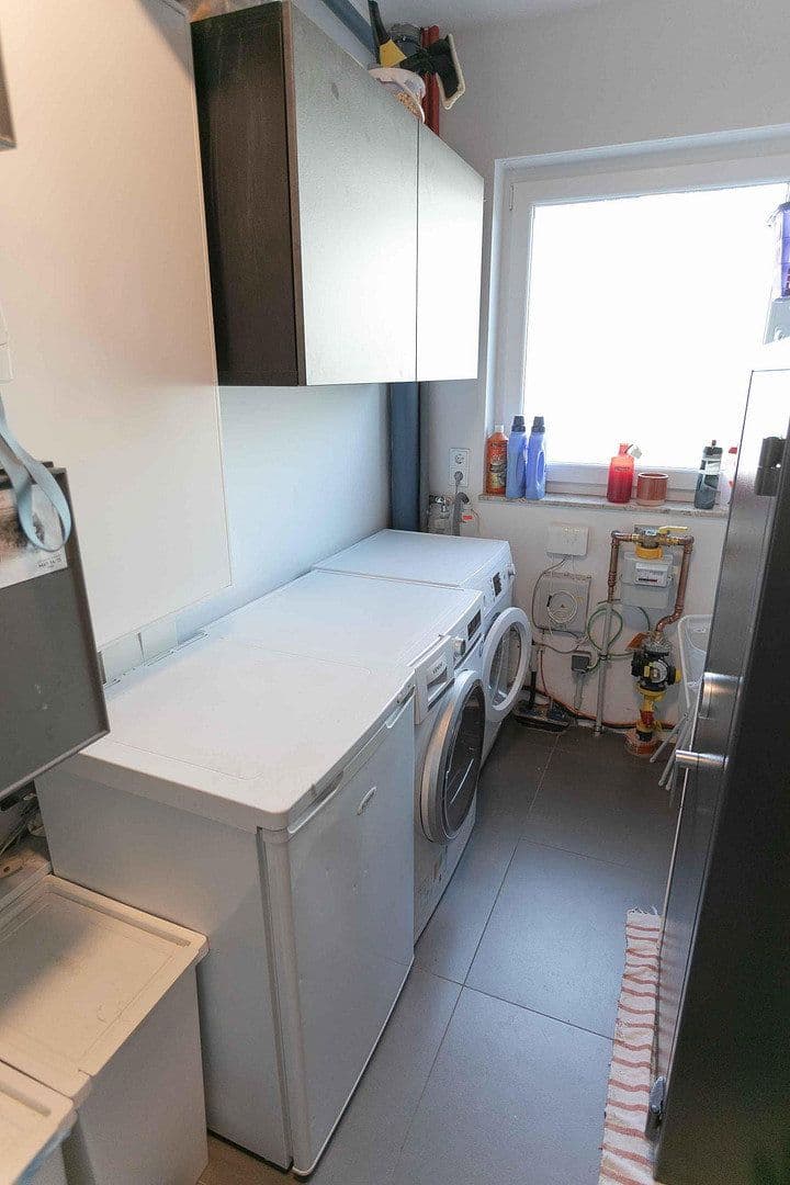 Prenájom domu 151 m², pozemek 500 m², Berlin, Berlín Prenájom domu 151 m², pozemek 500 m², Berlin, Berlín