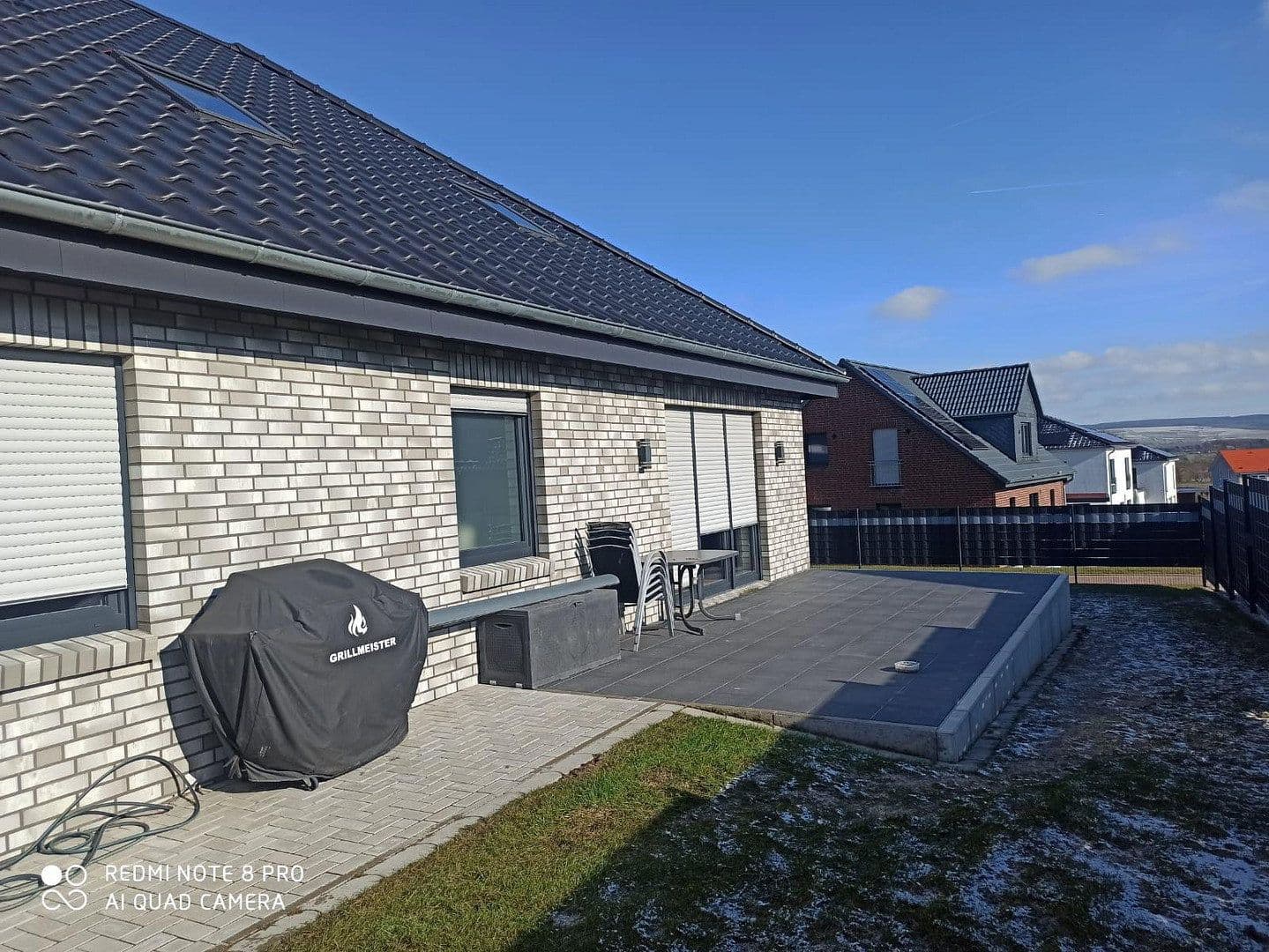 Predaj domu 225 m², pozemek 630 m², Am Ortsfeld 22, Bad Münder am Deister, Dolné Sasko Predaj domu 225 m², pozemek 630 m², Am Ortsfeld 22, Bad Münder am Deister, Dolné Sasko