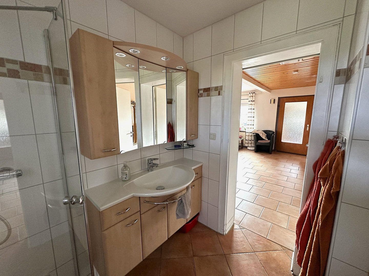 Predaj domu 202 m², pozemek 1.087 m², Königslutter am Elm, Dolné Sasko Predaj domu 202 m², pozemek 1.087 m², Königslutter am Elm, Dolné Sasko