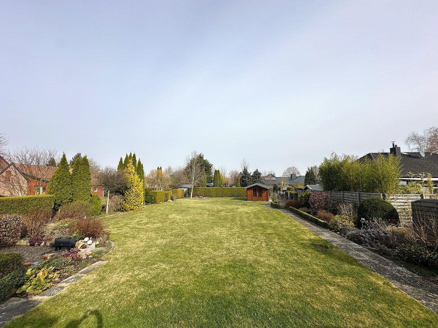Predaj domu 202 m², pozemek 1.087 m², Königslutter am Elm, Dolné Sasko Predaj domu 202 m², pozemek 1.087 m², Königslutter am Elm, Dolné Sasko