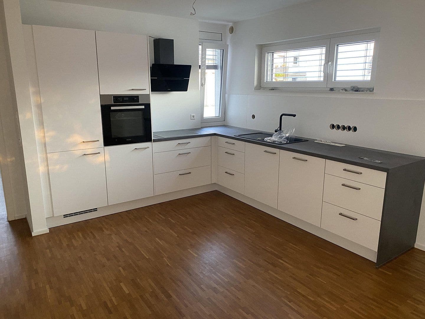 Prenájom bytu 4-izbový 113 m², Fuhrmannsgasse 7, Gütersloh, Severné Porýnie - Westfálsko Prenájom bytu 4-izbový 113 m², Fuhrmannsgasse 7, Gütersloh, Severné Porýnie - Westfálsko