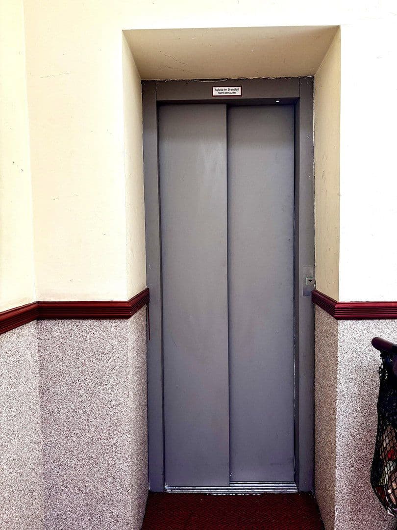 Predaj bytu 3-izbový 75 m², Boxhagener Straße 59, Berlin, Berlín Predaj bytu 3-izbový 75 m², Boxhagener Straße 59, Berlin, Berlín