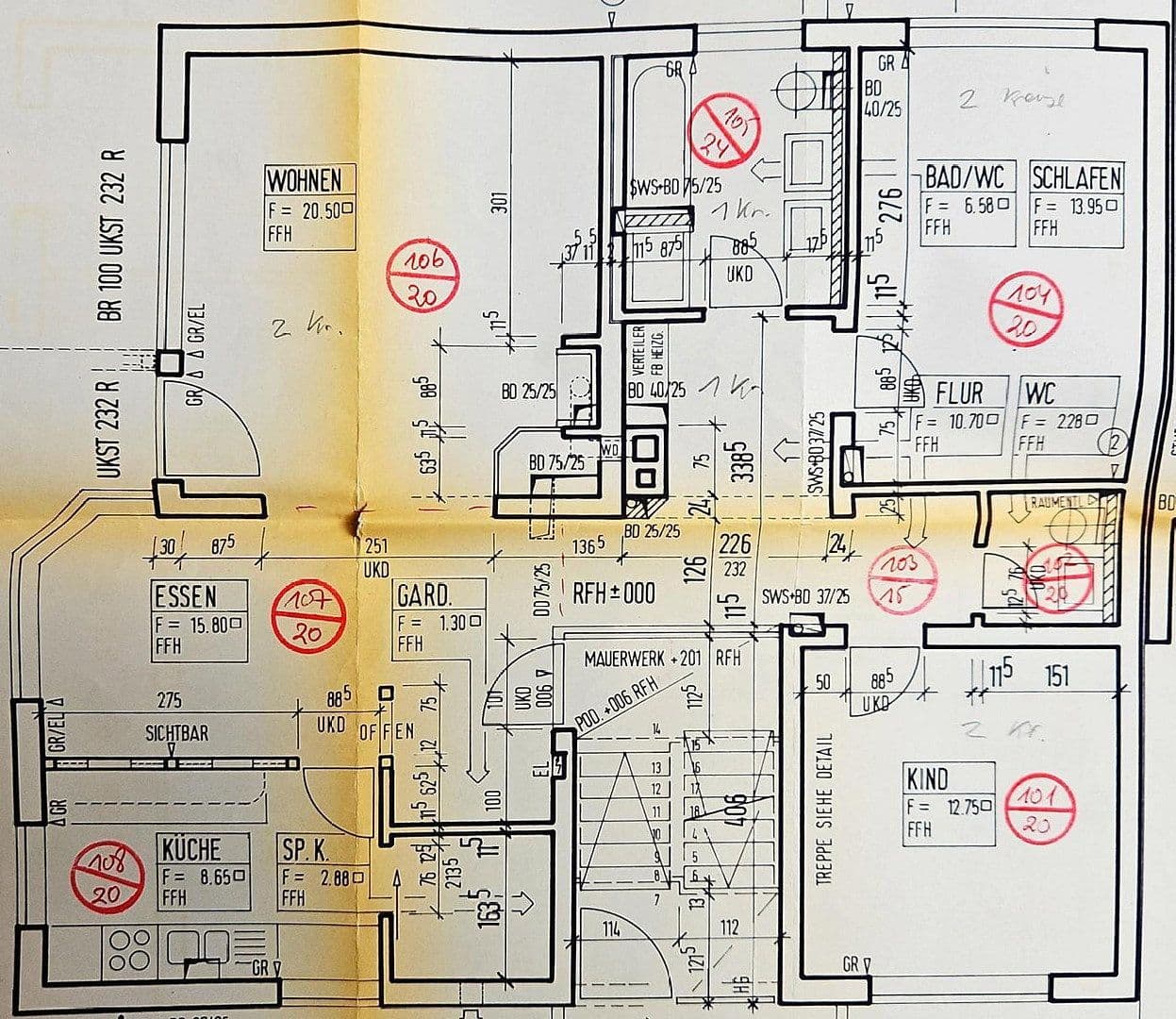 Predaj domu 142 m², pozemek 561 m², Vaihingen an der Enz, Bádensko-Wurttembersko Predaj domu 142 m², pozemek 561 m², Vaihingen an der Enz, Bádensko-Wurttembersko
