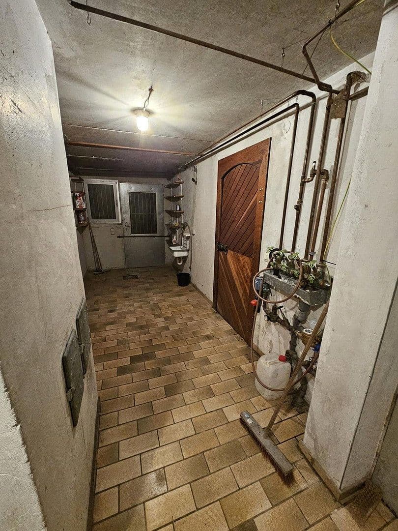 Predaj domu 142 m², pozemek 561 m², Vaihingen an der Enz, Bádensko-Wurttembersko Predaj domu 142 m², pozemek 561 m², Vaihingen an der Enz, Bádensko-Wurttembersko