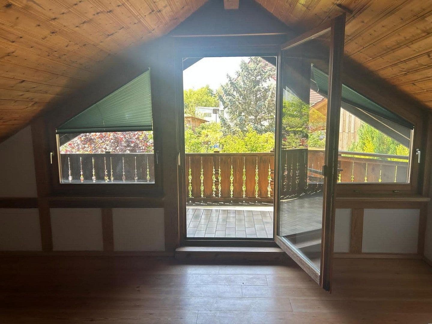 Predaj domu 142 m², pozemek 561 m², Vaihingen an der Enz, Bádensko-Wurttembersko Predaj domu 142 m², pozemek 561 m², Vaihingen an der Enz, Bádensko-Wurttembersko