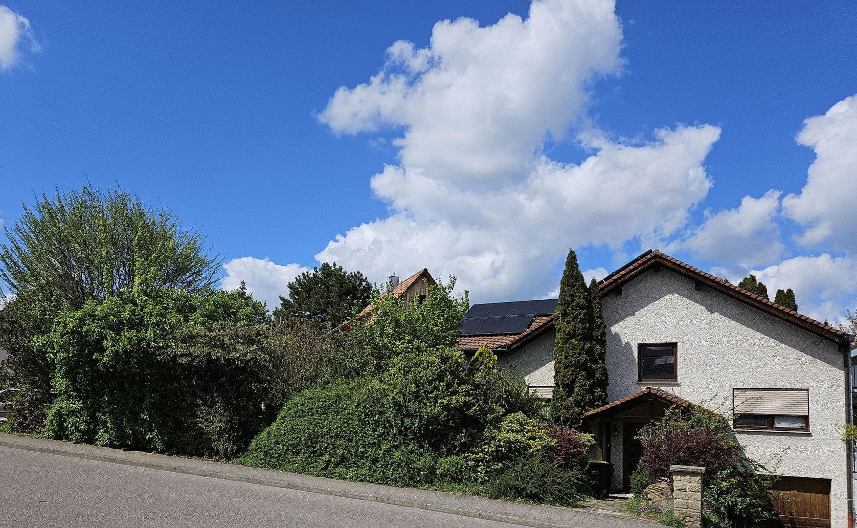 Predaj domu 142 m², pozemek 561 m², Vaihingen an der Enz, Bádensko-Wurttembersko Predaj domu 142 m², pozemek 561 m², Vaihingen an der Enz, Bádensko-Wurttembersko