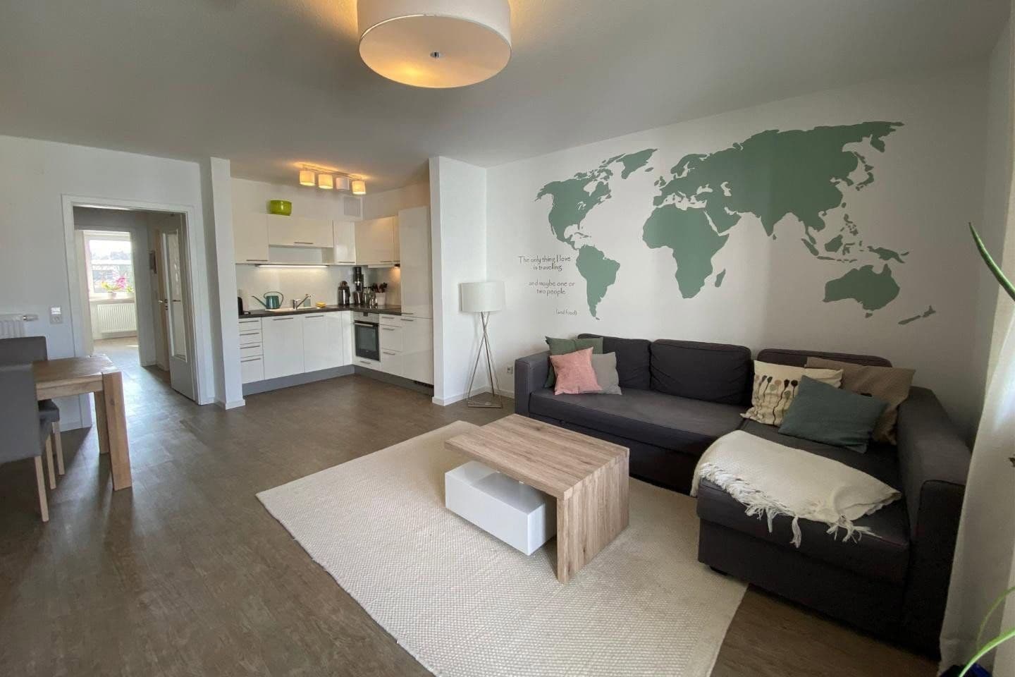 Prenájom bytu 2-izbový 60 m², Bayreuth, Bavorsko Prenájom bytu 2-izbový 60 m², Bayreuth, Bavorsko