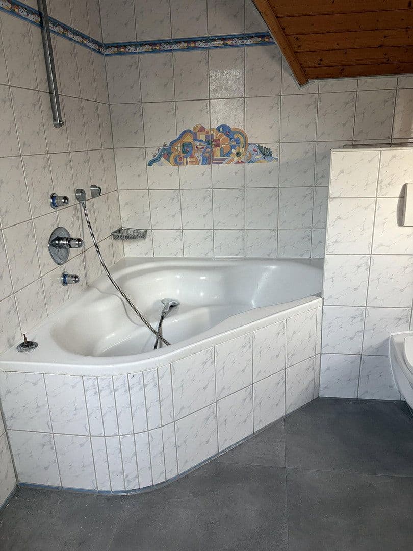 Prenájom bytu 1-izbový 36 m², Großglocknerstrasse 73, Stuttgart, Bádensko-Wurttembersko Prenájom bytu 1-izbový 36 m², Großglocknerstrasse 73, Stuttgart, Bádensko-Wurttembersko