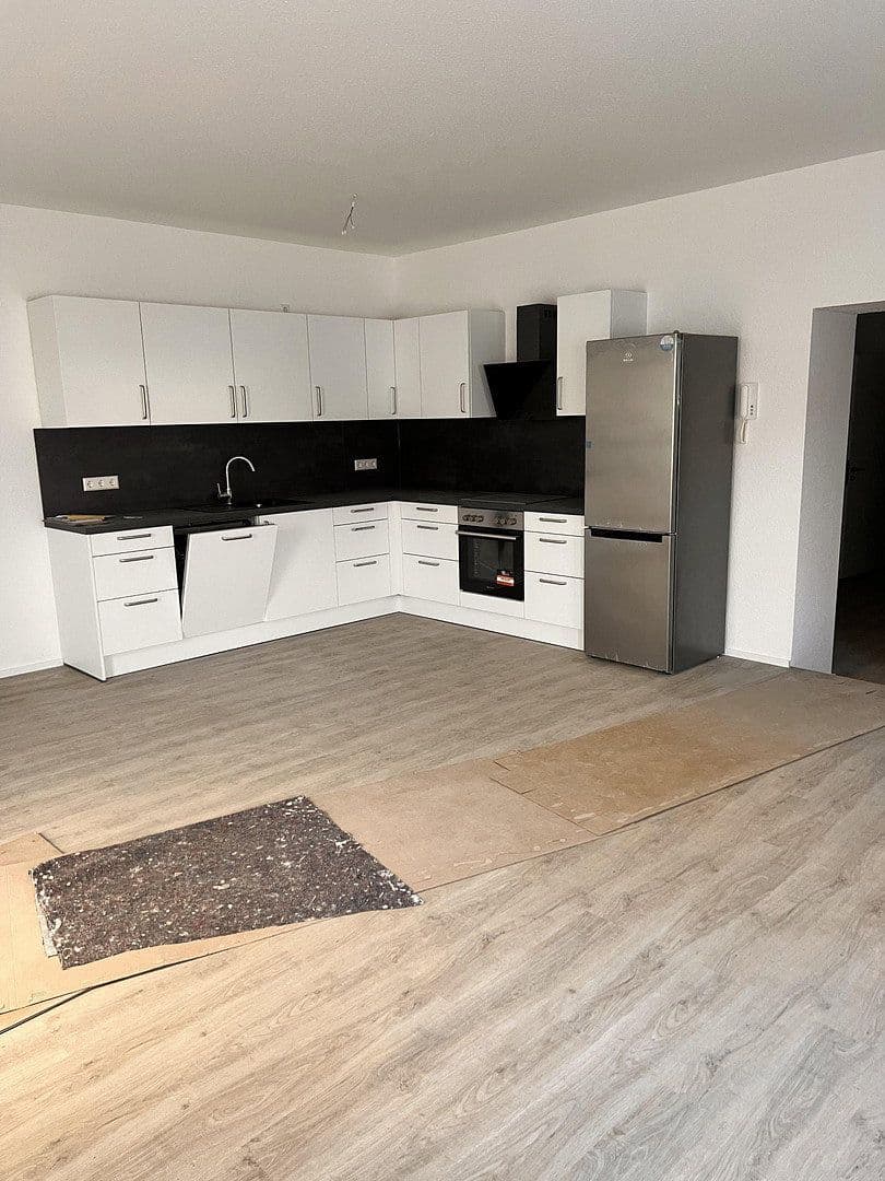 Prenájom bytu 2-izbový 80 m², Mittlere Ortsstr. 40, Rülzheim, Porýnie-Falcko Prenájom bytu 2-izbový 80 m², Mittlere Ortsstr. 40, Rülzheim, Porýnie-Falcko