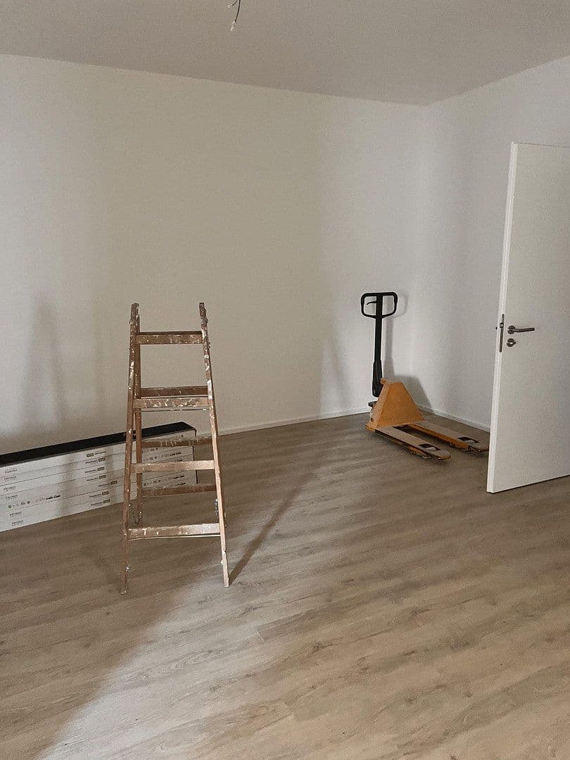 Prenájom bytu 2-izbový 80 m², Mittlere Ortsstr. 40, Rülzheim, Porýnie-Falcko Prenájom bytu 2-izbový 80 m², Mittlere Ortsstr. 40, Rülzheim, Porýnie-Falcko
