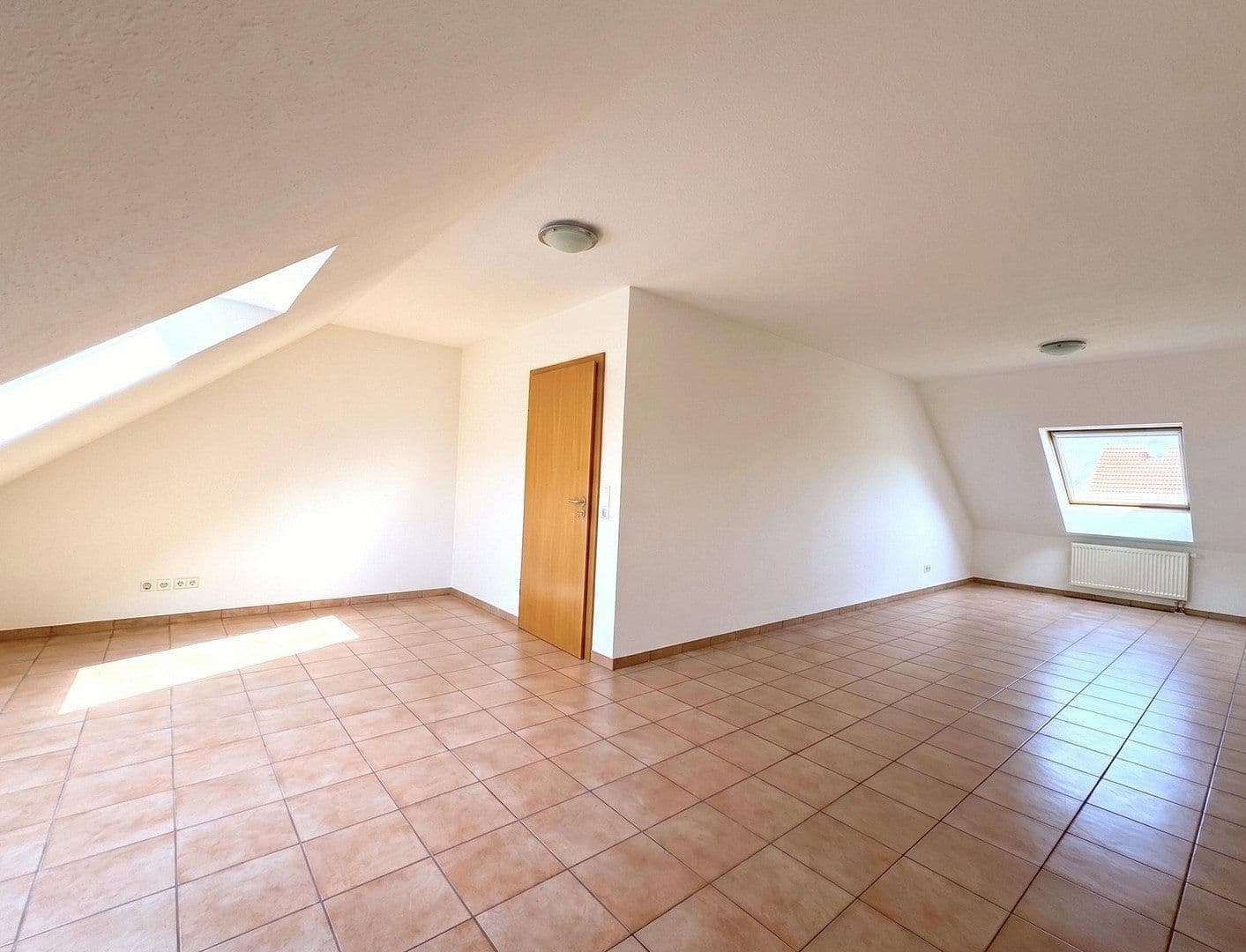 Predaj domu 146 m², pozemek 166 m², Kaiserslautern, Porýnie-Falcko Predaj domu 146 m², pozemek 166 m², Kaiserslautern, Porýnie-Falcko