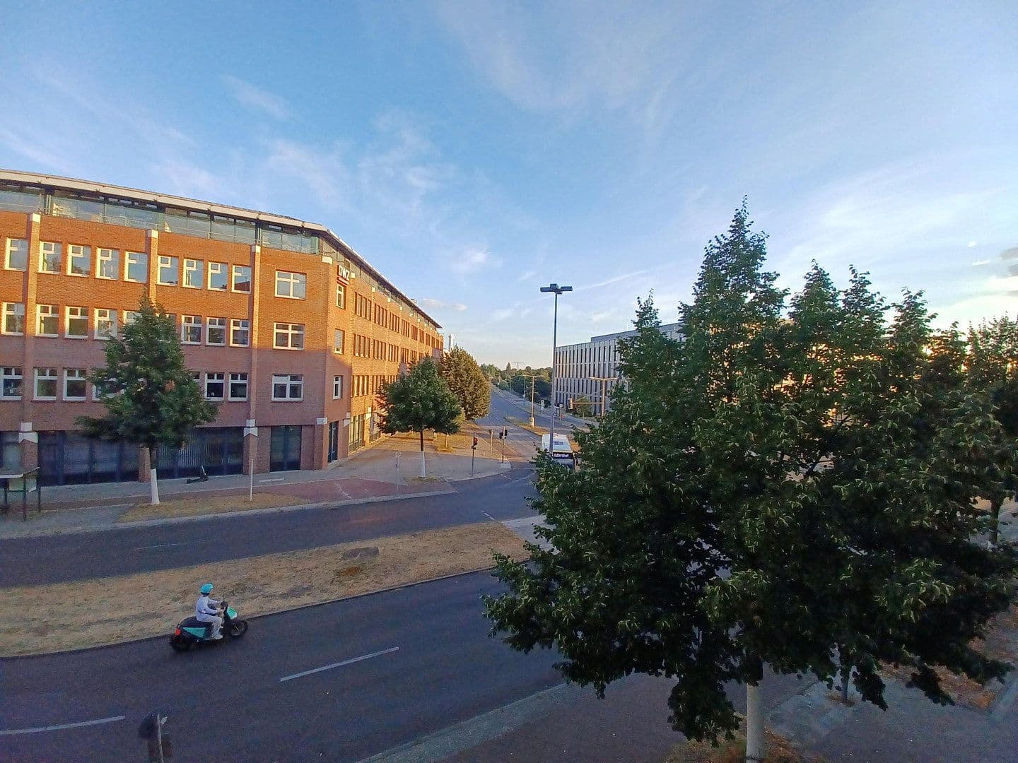 Prenájom bytu 1-izbový 24 m², Rudower Chaussee 32, Berlin, Berlín Prenájom bytu 1-izbový 24 m², Rudower Chaussee 32, Berlin, Berlín