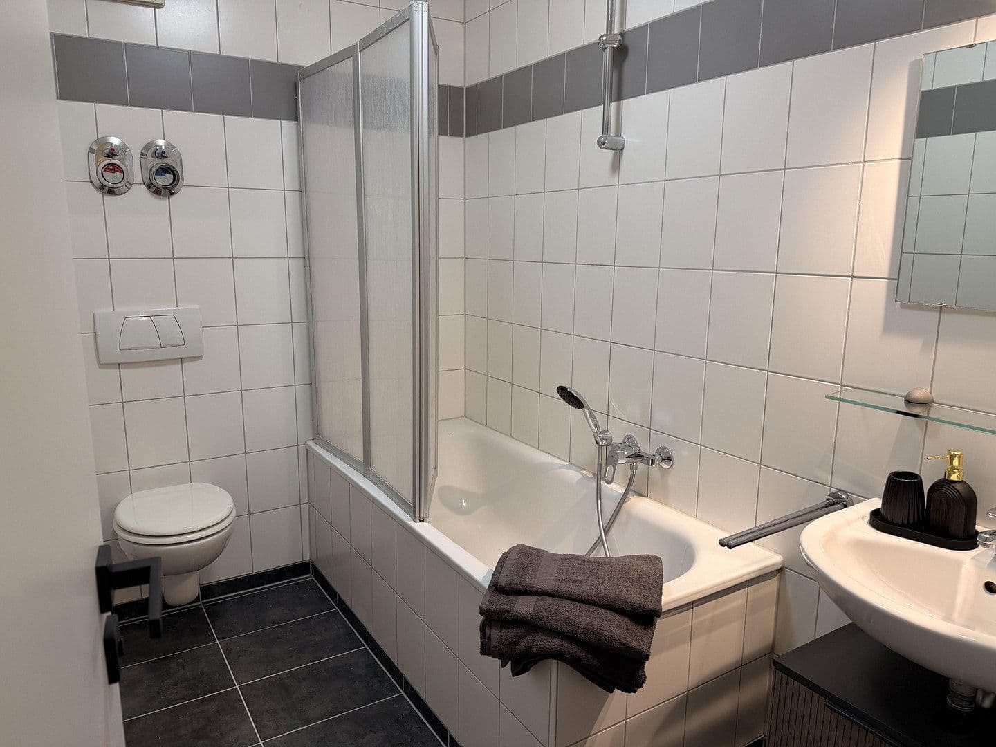 Prenájom bytu 2-izbový 45 m², Nürnberg, Bavorsko Prenájom bytu 2-izbový 45 m², Nürnberg, Bavorsko