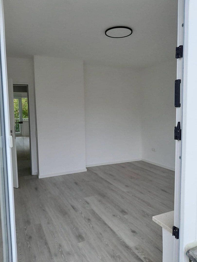 Prenájom bytu 3-izbový 70 m², Aachen, Severné Porýnie - Westfálsko Prenájom bytu 3-izbový 70 m², Aachen, Severné Porýnie - Westfálsko