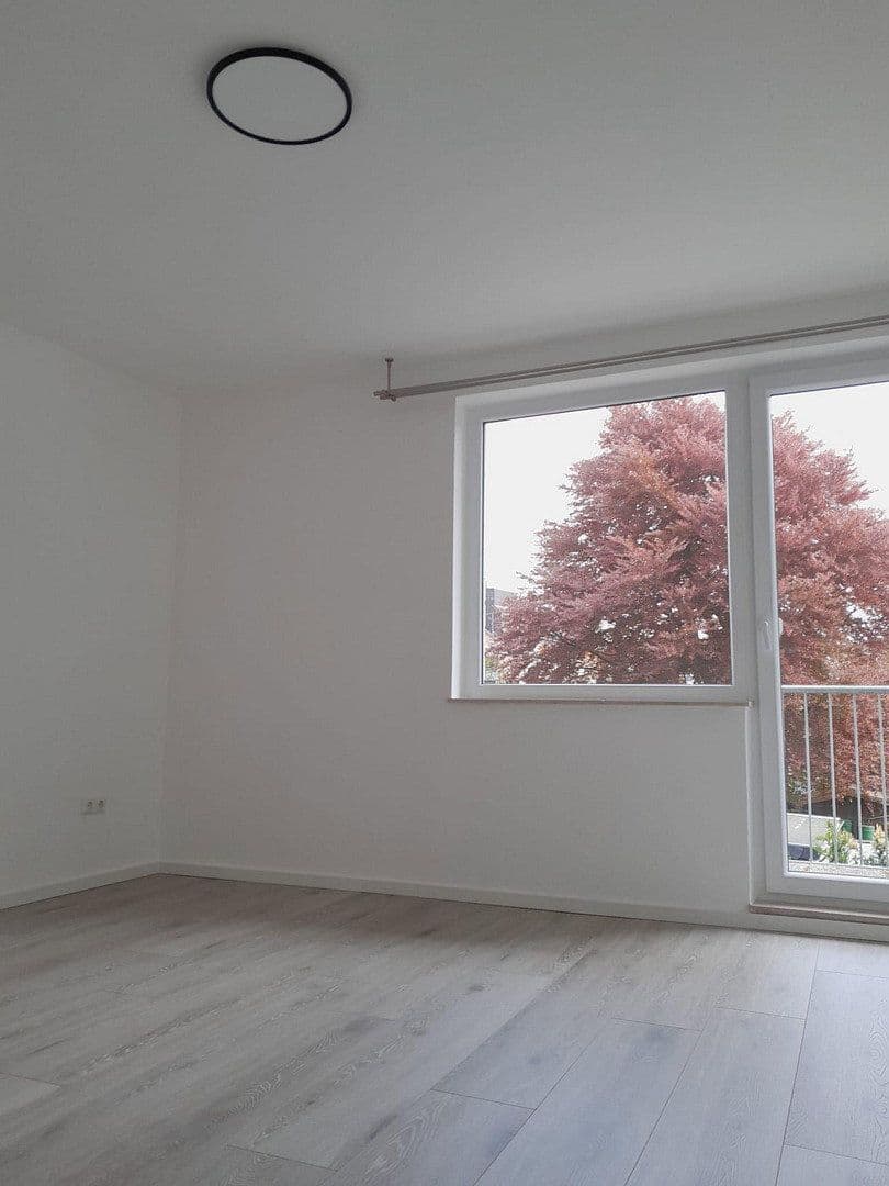 Prenájom bytu 3-izbový 70 m², Aachen, Severné Porýnie - Westfálsko Prenájom bytu 3-izbový 70 m², Aachen, Severné Porýnie - Westfálsko