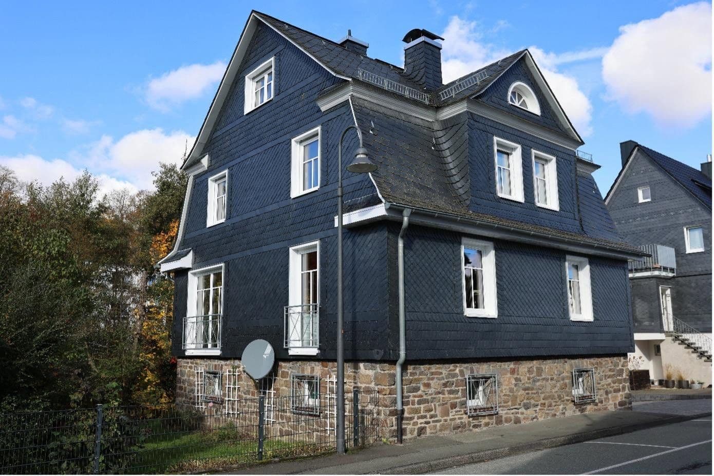 Predaj domu 156 m², pozemek 385 m², Bad Berleburg, Severné Porýnie - Westfálsko Predaj domu 156 m², pozemek 385 m², Bad Berleburg, Severné Porýnie - Westfálsko