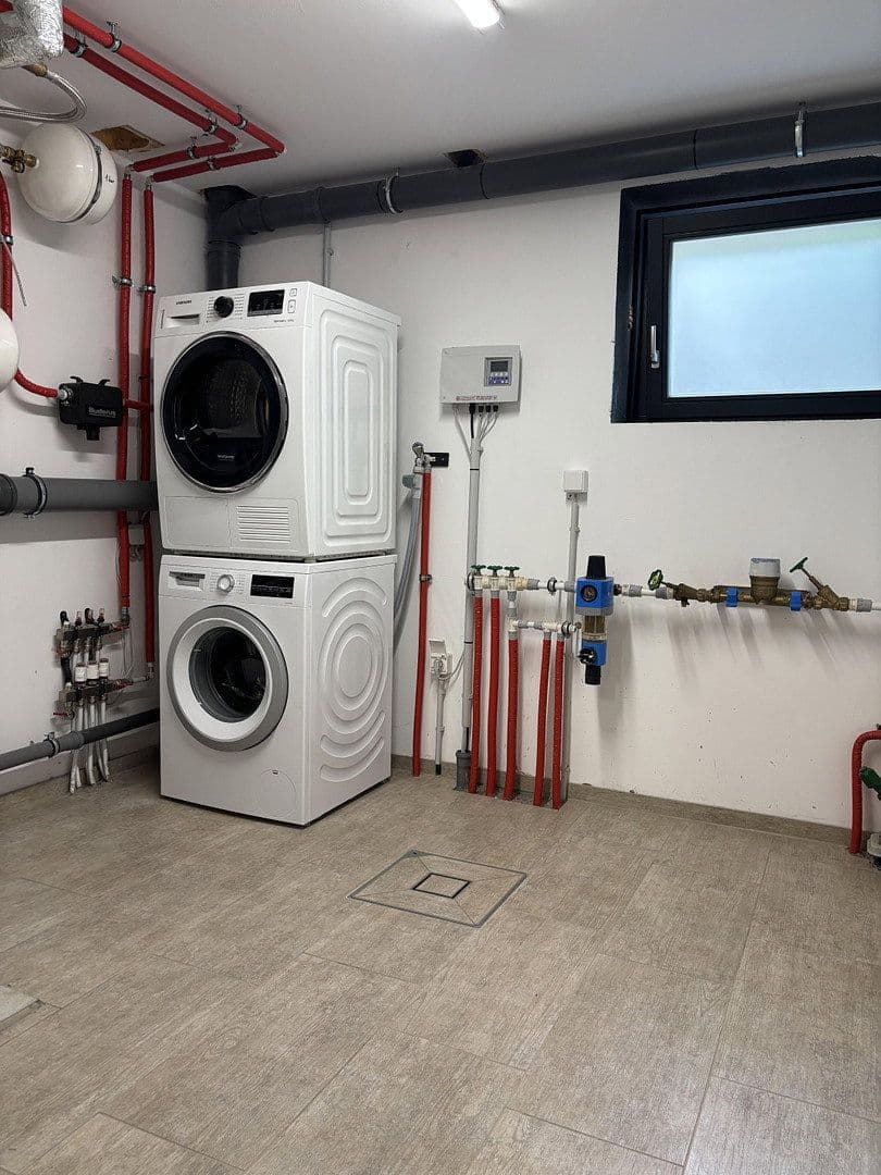 Predaj domu 148 m², pozemek 376 m², Ennepetal, Severné Porýnie - Westfálsko Predaj domu 148 m², pozemek 376 m², Ennepetal, Severné Porýnie - Westfálsko