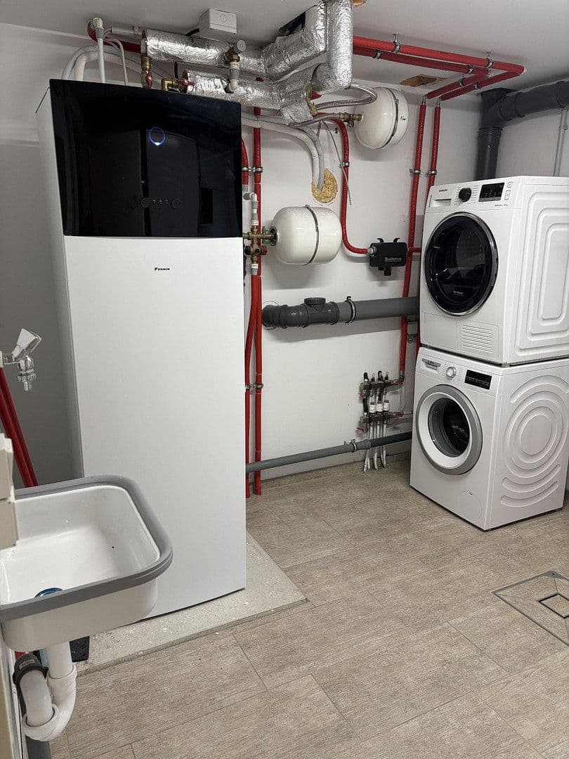 Predaj domu 148 m², pozemek 376 m², Ennepetal, Severné Porýnie - Westfálsko Predaj domu 148 m², pozemek 376 m², Ennepetal, Severné Porýnie - Westfálsko