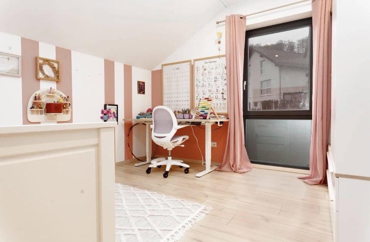 Predaj domu 148 m², pozemek 376 m², Ennepetal, Severné Porýnie - Westfálsko Predaj domu 148 m², pozemek 376 m², Ennepetal, Severné Porýnie - Westfálsko