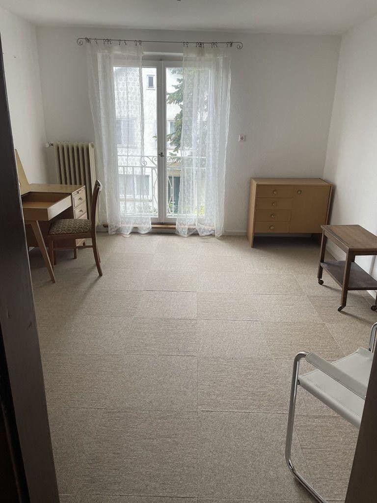 Predaj domu 211 m², pozemek 479 m², Kandern, Bádensko-Wurttembersko Predaj domu 211 m², pozemek 479 m², Kandern, Bádensko-Wurttembersko
