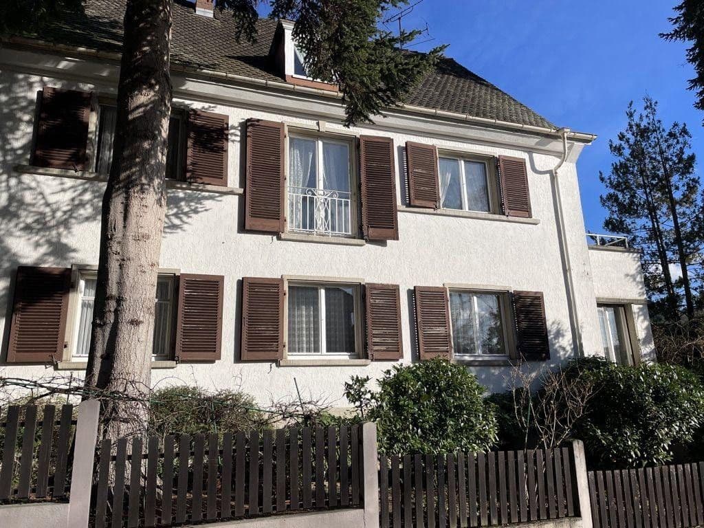 Predaj domu 211 m², pozemek 479 m², Kandern, Bádensko-Wurttembersko Predaj domu 211 m², pozemek 479 m², Kandern, Bádensko-Wurttembersko