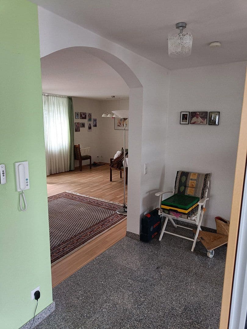 Prenájom domu 127 m², pozemek 475 m², Wiernsheim, Bádensko-Wurttembersko Prenájom domu 127 m², pozemek 475 m², Wiernsheim, Bádensko-Wurttembersko