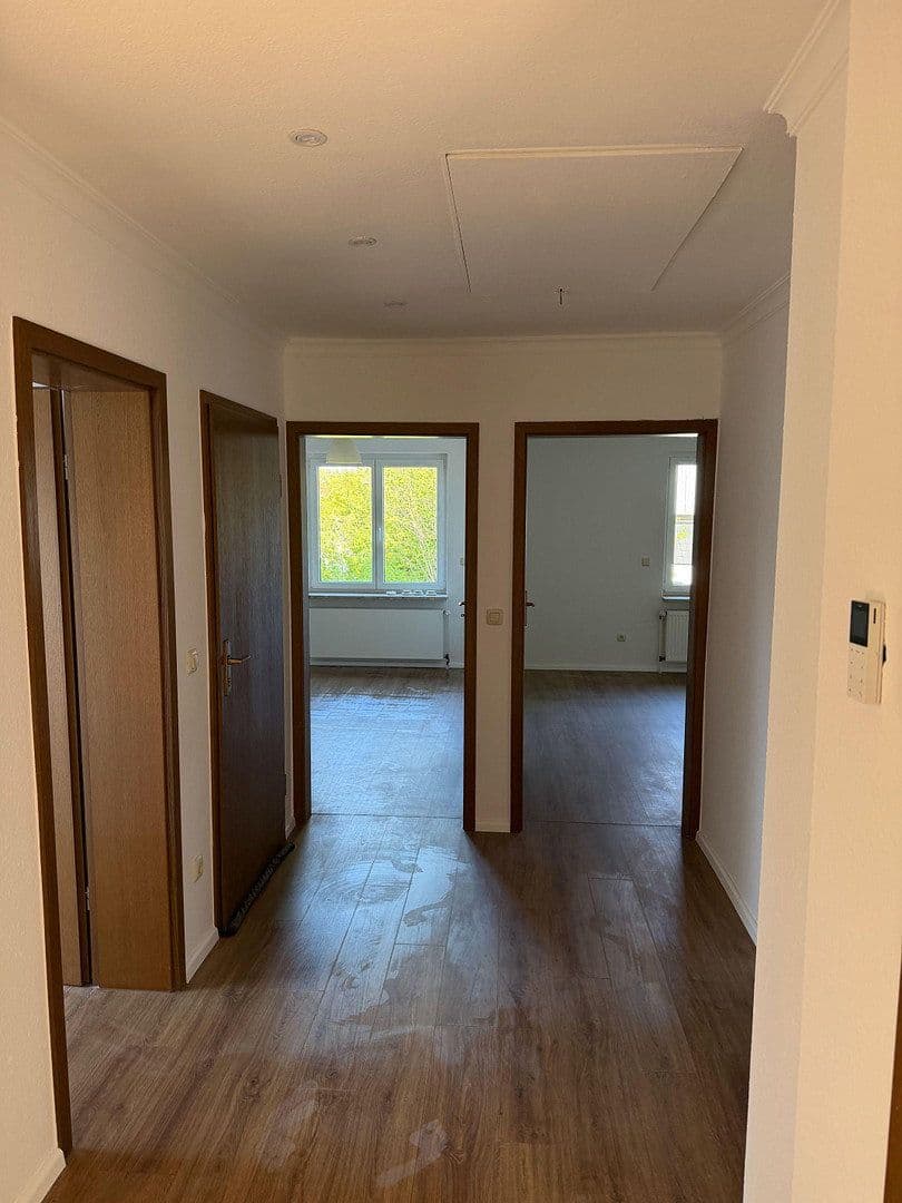 Prenájom bytu 3-izbový 90 m², Garbsen, Dolné Sasko Prenájom bytu 3-izbový 90 m², Garbsen, Dolné Sasko