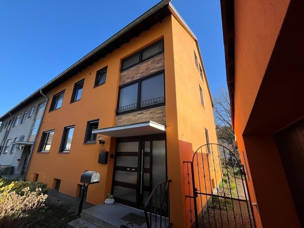 Prenájom bytu 3-izbový 78 m², Im Lobach 25, Saarbrücken, Sársko Prenájom bytu 3-izbový 78 m², Im Lobach 25, Saarbrücken, Sársko