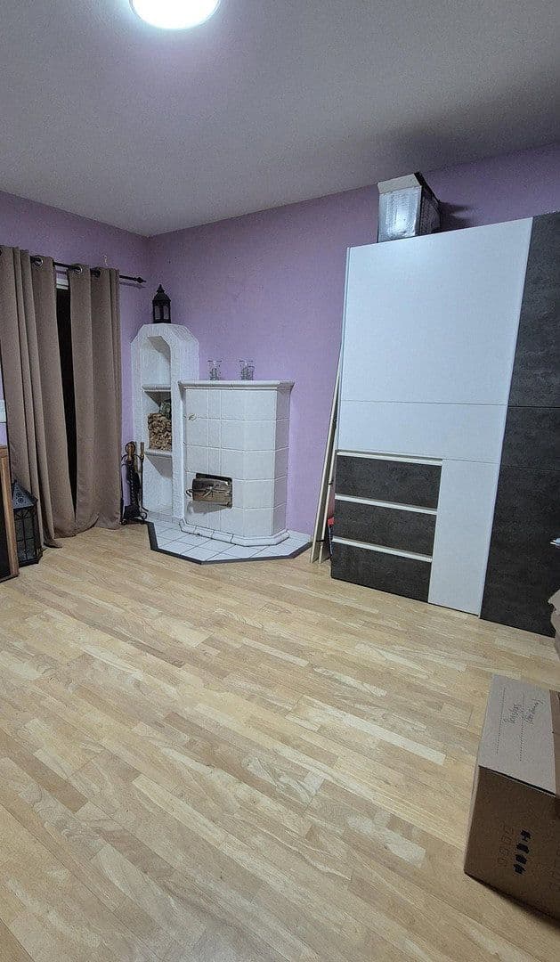 Prenájom bytu 3-izbový 78 m², Im Lobach 25, Saarbrücken, Sársko Prenájom bytu 3-izbový 78 m², Im Lobach 25, Saarbrücken, Sársko