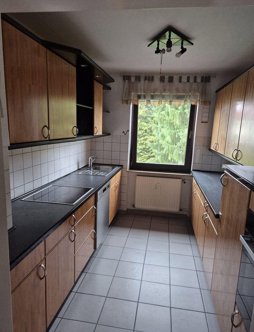 Prenájom bytu 3-izbový 78 m², Im Lobach 25, Saarbrücken, Sársko Prenájom bytu 3-izbový 78 m², Im Lobach 25, Saarbrücken, Sársko