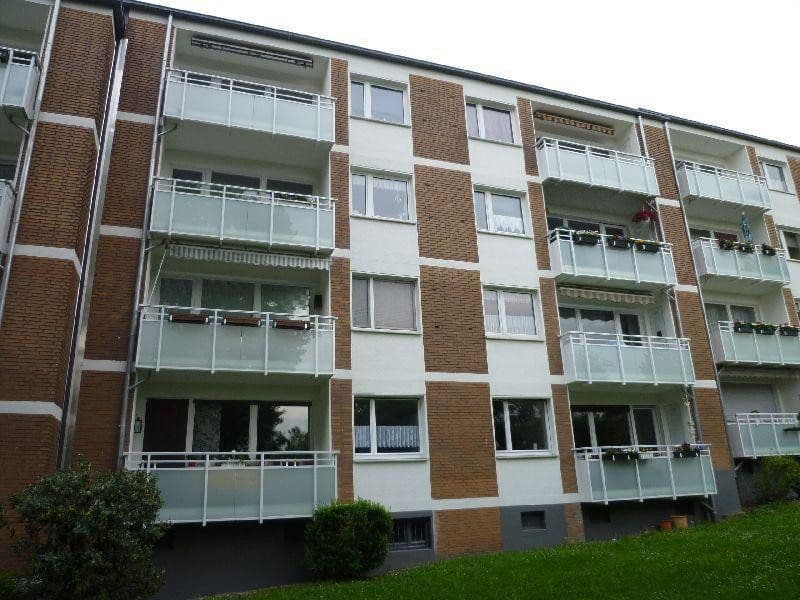 Prenájom bytu 3-izbový 77 m², Pestalozzistr., Mülheim, Severné Porýnie - Westfálsko Prenájom bytu 3-izbový 77 m², Pestalozzistr., Mülheim, Severné Porýnie - Westfálsko