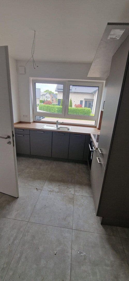 Prenájom domu 124 m², pozemek 220 m², Trensenweg 10, Verden (Aller), Dolné Sasko Prenájom domu 124 m², pozemek 220 m², Trensenweg 10, Verden (Aller), Dolné Sasko