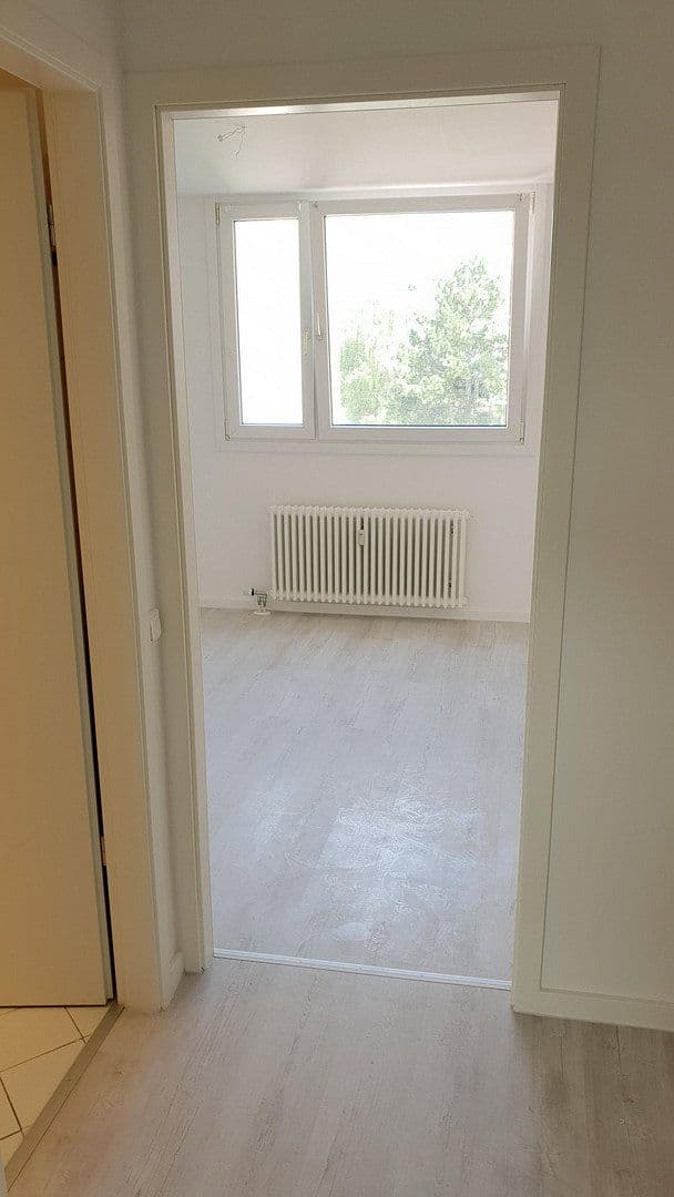 Prenájom bytu 3-izbový 84 m², Robert-Koch-Str. 38, Ottobrunn, Bavorsko Prenájom bytu 3-izbový 84 m², Robert-Koch-Str. 38, Ottobrunn, Bavorsko