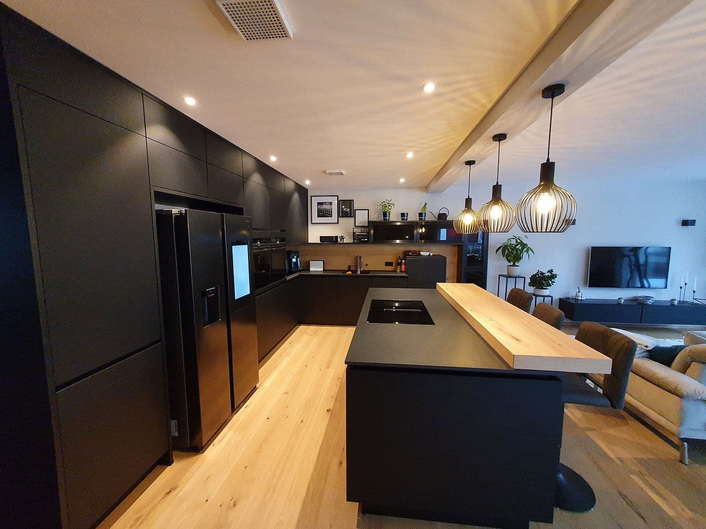 Predaj domu 204 m², pozemek 402 m², Ottobeuren, Bavorsko Predaj domu 204 m², pozemek 402 m², Ottobeuren, Bavorsko