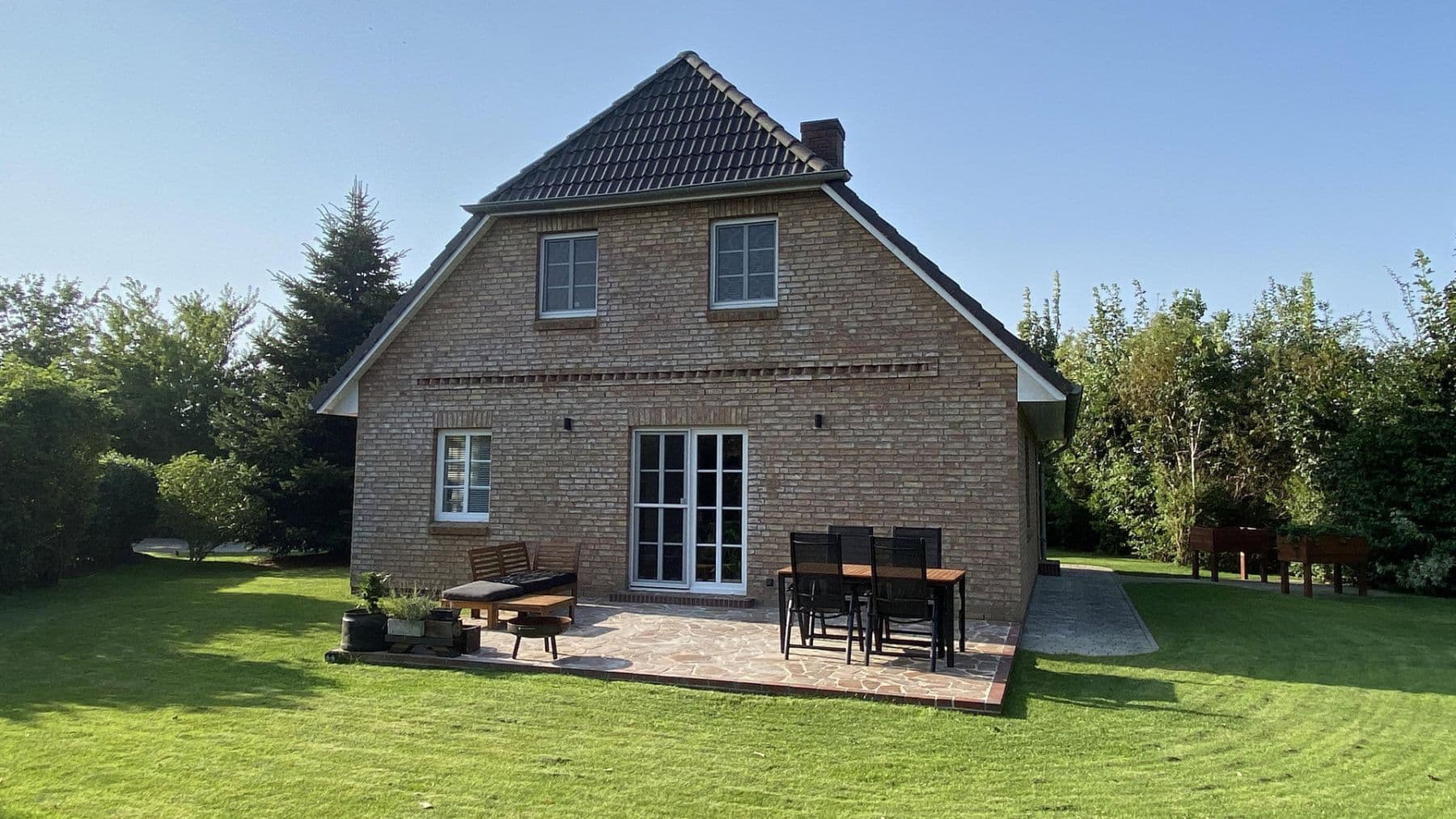 Predaj domu 113 m², pozemek 798 m², Humptrup, Šlezvicko-Holštajnsko Predaj domu 113 m², pozemek 798 m², Humptrup, Šlezvicko-Holštajnsko