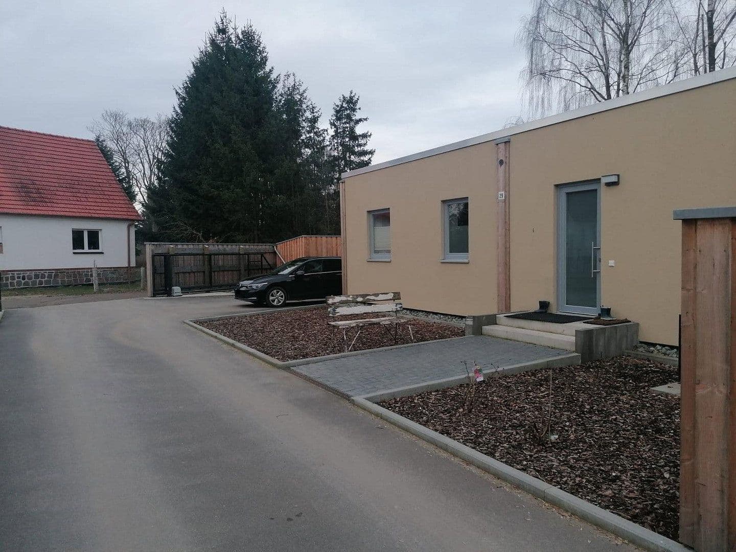 Prenájom bytu 4-izbový 114 m², Dummerstorf, Meklenbursko-Predpomoransko Prenájom bytu 4-izbový 114 m², Dummerstorf, Meklenbursko-Predpomoransko