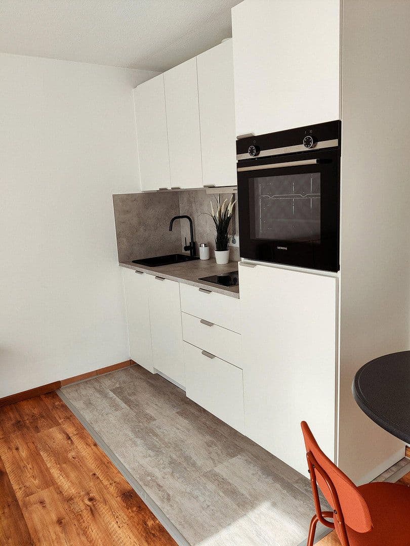 Prenájom bytu 1-izbový 27 m², Schnieglinger Str 276, Nürnberg, Bavorsko Prenájom bytu 1-izbový 27 m², Schnieglinger Str 276, Nürnberg, Bavorsko