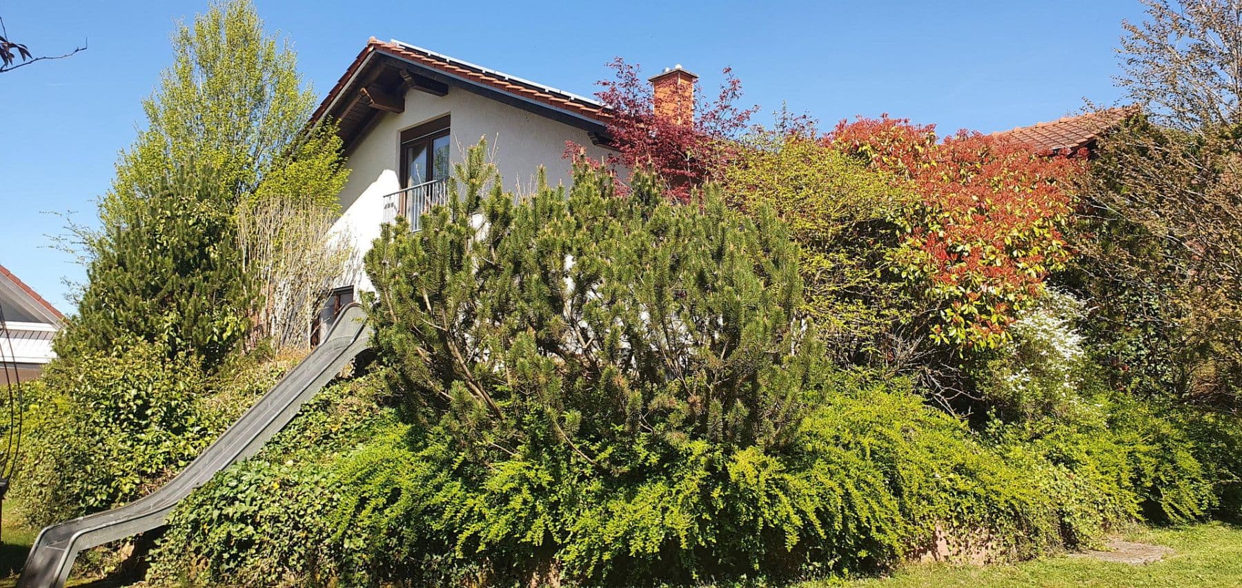 Predaj domu 270 m², pozemek 1.648 m², Hermersberg, Porýnie-Falcko Predaj domu 270 m², pozemek 1.648 m², Hermersberg, Porýnie-Falcko