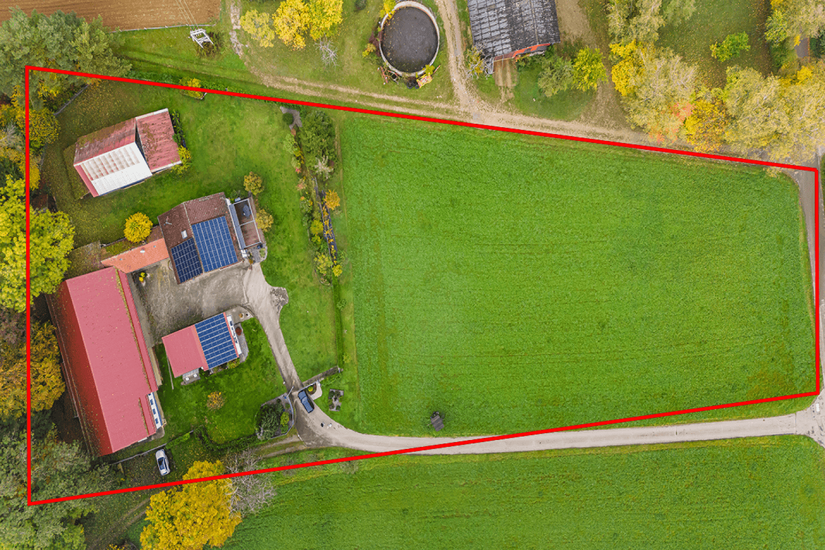 Predaj domu 270 m², pozemek 9.241 m², Stühlingen, Bádensko-Wurttembersko Predaj domu 270 m², pozemek 9.241 m², Stühlingen, Bádensko-Wurttembersko