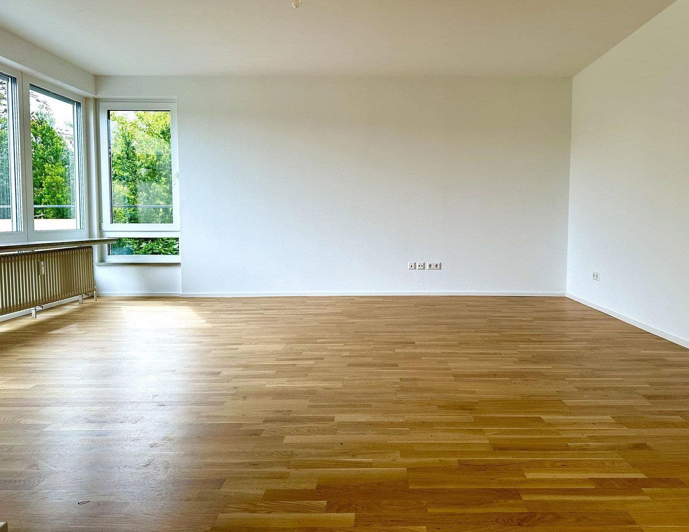 Prenájom bytu 3-izbový 115 m², Göppingen, Bádensko-Wurttembersko Prenájom bytu 3-izbový 115 m², Göppingen, Bádensko-Wurttembersko